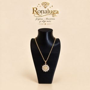 Cadena con dije Espíritu Santo, modelo 2, Baño de Oro Chino 18K